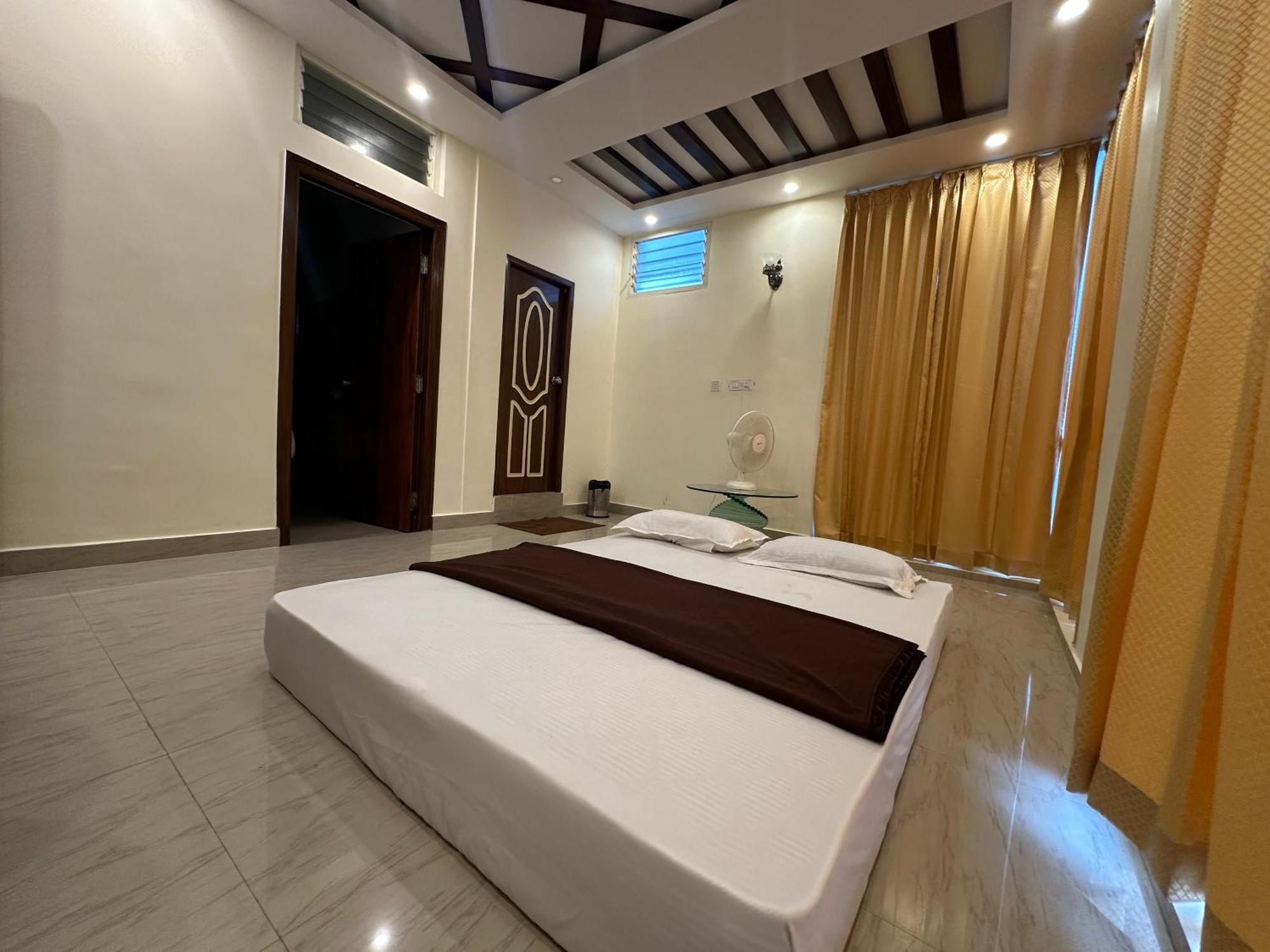 Hotel Boss Palace Maisur Dış mekan fotoğraf