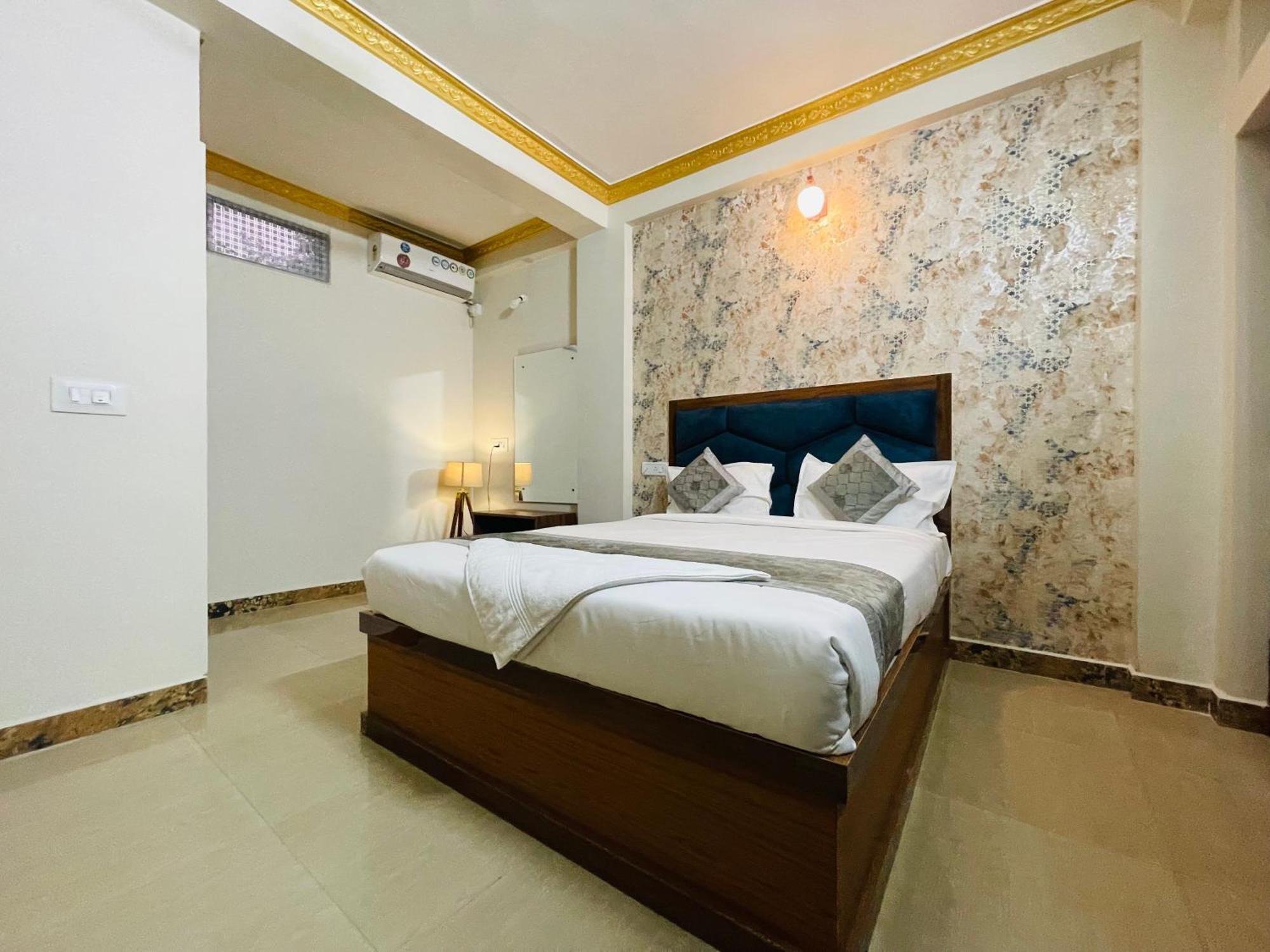 Hotel Boss Palace Maisur Dış mekan fotoğraf