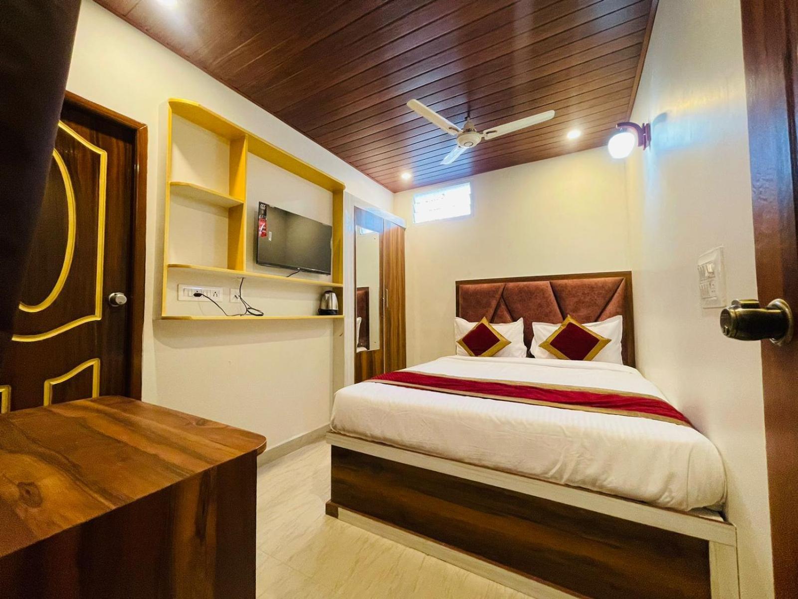 Hotel Boss Palace Maisur Dış mekan fotoğraf